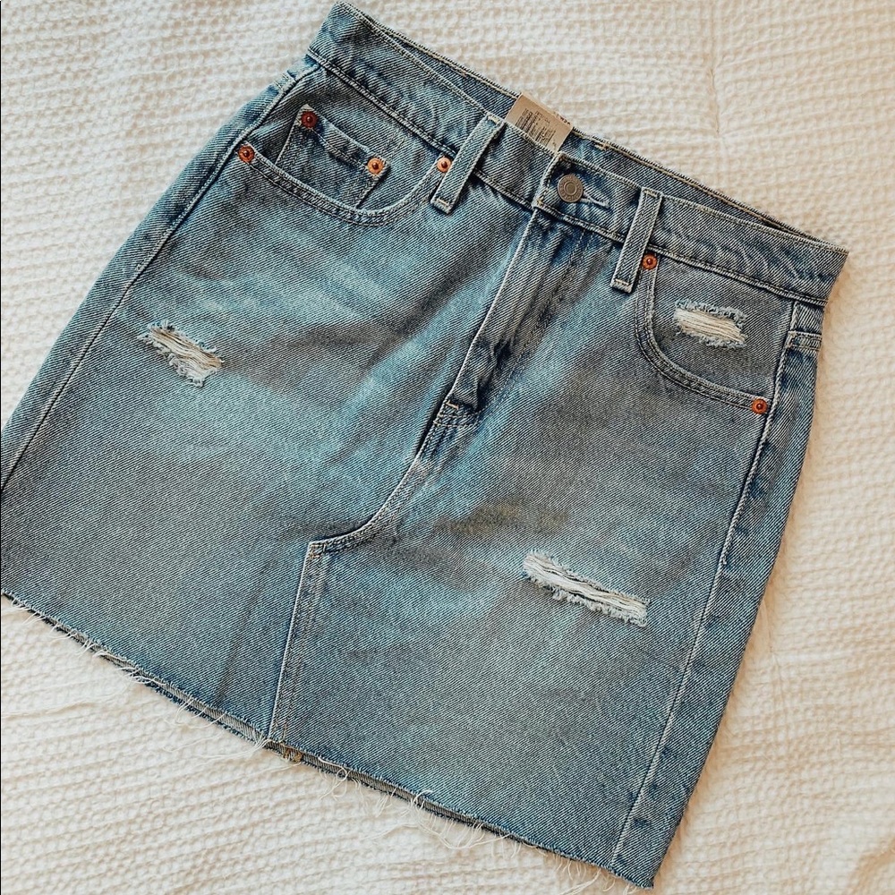 Levi’s High Rise Deconstructed Skirt